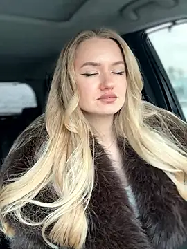 Devill Angel  online show from 14, 1, 2026