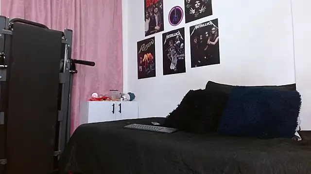 scarlett  morgan online show from 15, 9, 2025