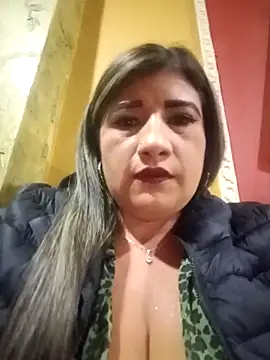 Hannahcandyy online show from 5, 3, 2025