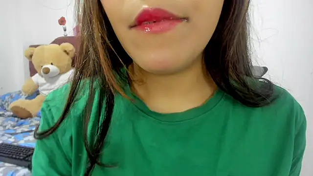 veky saliva01 online show from 10, 2, 2025