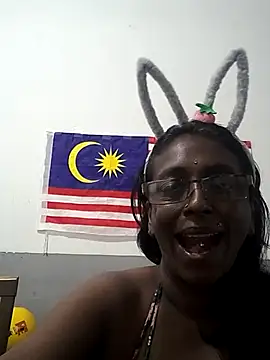 mamakarma1403 online show from 19, 9, 2025