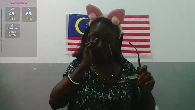 mamakarma1403 online show from 8, 2, 2026