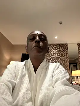 mamakarma1403 online show from 28, 4, 2026
