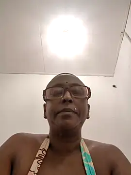 mamakarma1403 online show from 16, 6, 2026