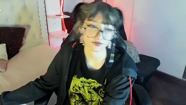 Ghosty Doll online show from 8, 2, 2025