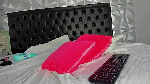 Snapshot of ebony_beckyy chatting on 15, 3, 2025 ebony beckyy online show from 15, 3, 2025