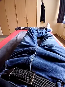 Snapshot of pascalino100 chatting on 21, 2, 2026 pascalino100 online show from 21, 2, 2026