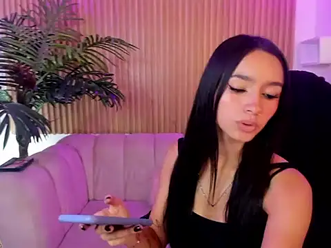 sophie ws online show from 2, 12, 2025