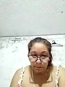 Snapshot of CafeCaliente69 chatting on 8, 12, 2024 CafeCaliente69 online show from 8, 12, 2024