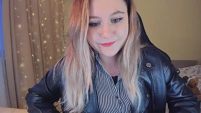 Diana Flower online show from 2, 1, 2025