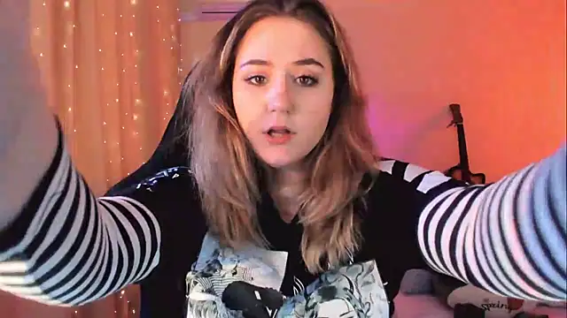 Diana Flower online show from 22, 2, 2025