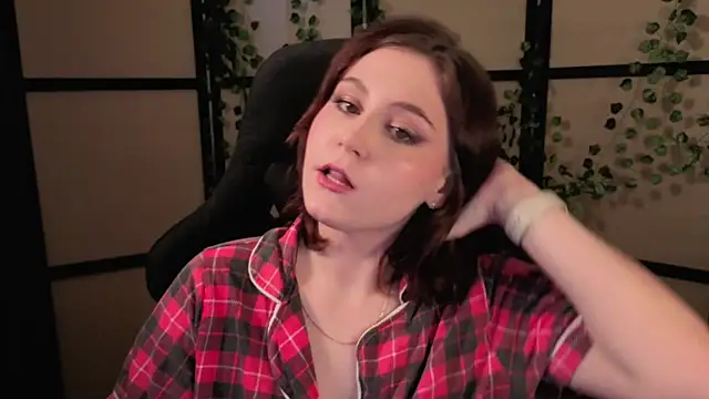 Diana Flower online show from 1, 4, 2026