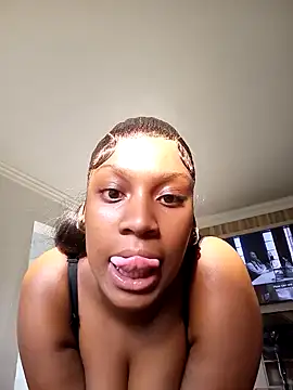 Candy Love 18 online show from 15, 12, 2024