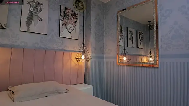 Snapshot of Annie_Cute18_ chatting on 19, 11, 2025 Annie Cute18 online show from 19, 11, 2025