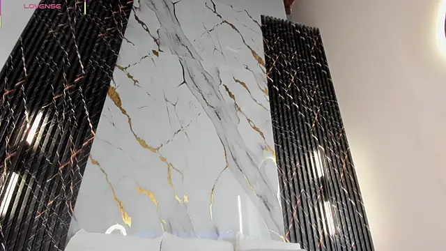 ebony hot1 online show from 14, 2, 2026