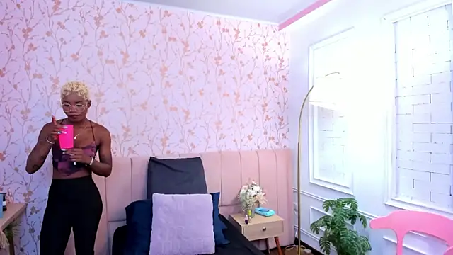 amber-hill online show from 11, 2, 2026