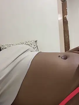 larissa1705 online show from 16, 1, 2025