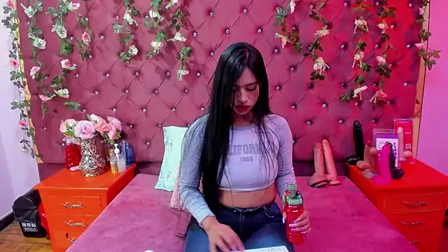 Mariana Prin online show from 25, 9, 2025