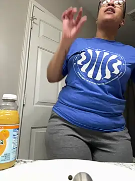 SexyHoneyRedd online show from 7, 12, 2024