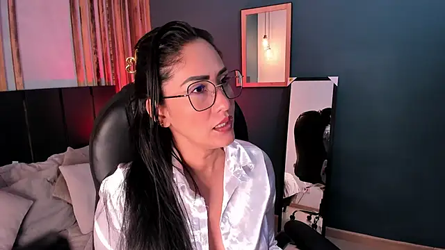 Snapshot of Janne_lee chatting on 1, 10, 2025 Janne lee online show from 1, 10, 2025