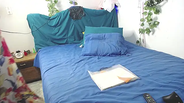 DominaLeona online show from 28, 10, 2025