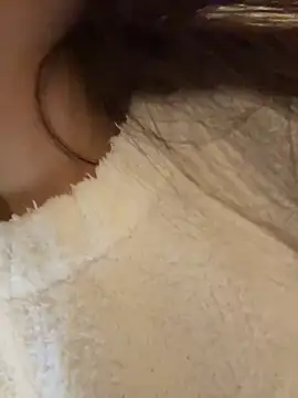 Sweet-Angel999 online show from 15, 1, 2025