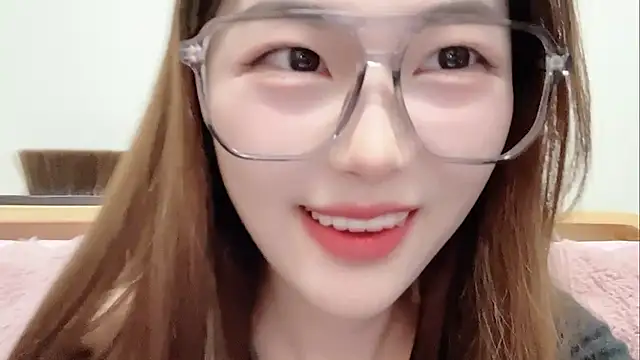 Sweet-Angel999 online show from 23, 2, 2026