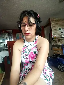 Im Alma  online show from 18, 2, 2025