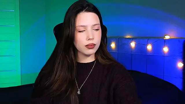 Stacy Gonzales  online show from 19, 2, 2025