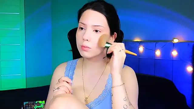 Stacy Gonzales  online show from 1, 3, 2025