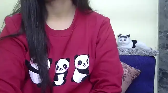 WildRuhi20 online show from 5, 1, 2025