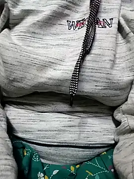 Wifesuman40 online show from 6, 12, 2024