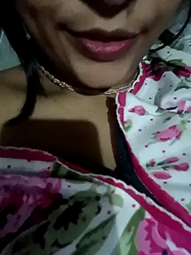 Wifesuman40 online show from 15, 12, 2024