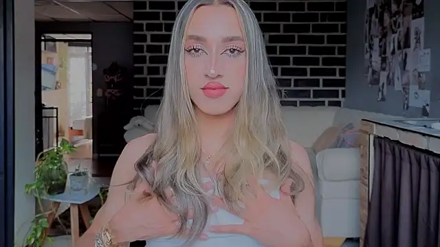 Goddivaa online show from 14, 4, 2026