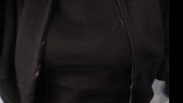 JenniLowen online show from 18, 3, 2025