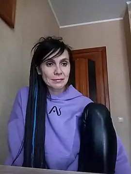 Francenia lolis online show from 10, 1, 2026