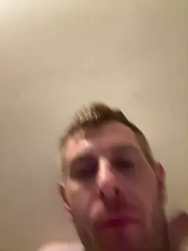 Snapshot of adrian90bi11 chatting on 24, 3, 2026 adrian90bi11 online show from 24, 3, 2026