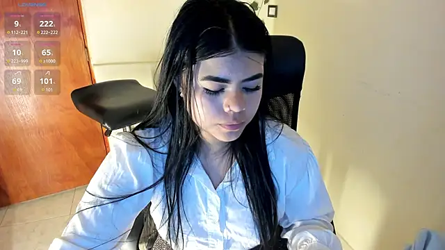 aitana-purple online show from 17, 10, 2025