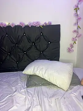 alisson carolina73 online show from 26, 1, 2025