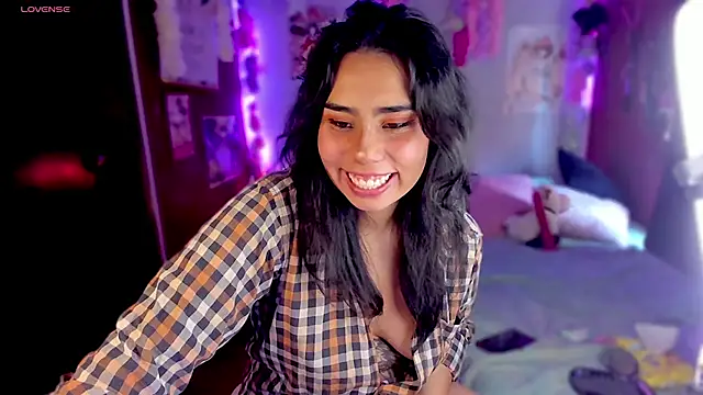 kiki cavilll online show from 19, 2, 2025