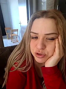 cansuozell online show from 13, 4, 2026