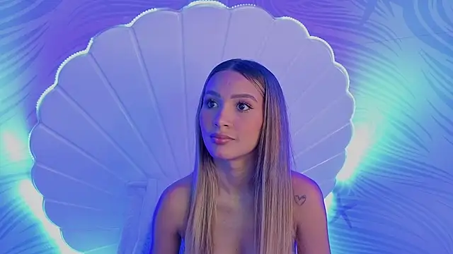 Carohorny4u online show from 13, 7, 2026