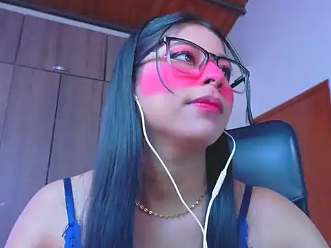  ALLYSON18  online show from 11, 3, 2026