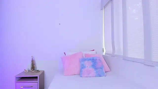 Brisa blue online show from 9, 12, 2024