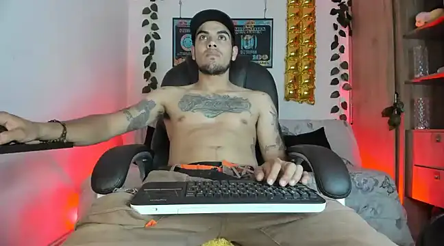 mikee scooth online show from 12, 1, 2025