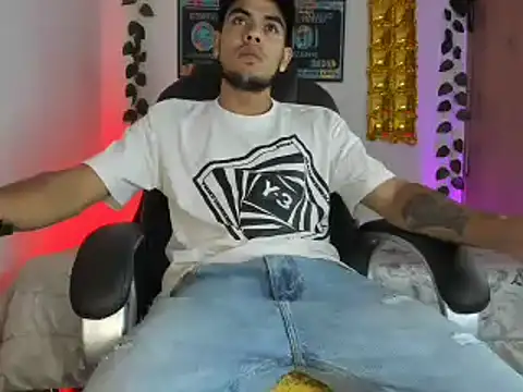 mikee scooth online show from 5, 2, 2025