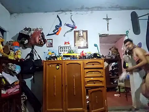 Menpolla hot online show from 19, 4, 2026