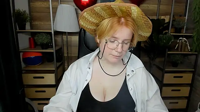 Java fire online show from 28, 10, 2025