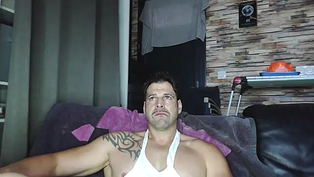 XxBigboybandxX online show from 14, 11, 2025