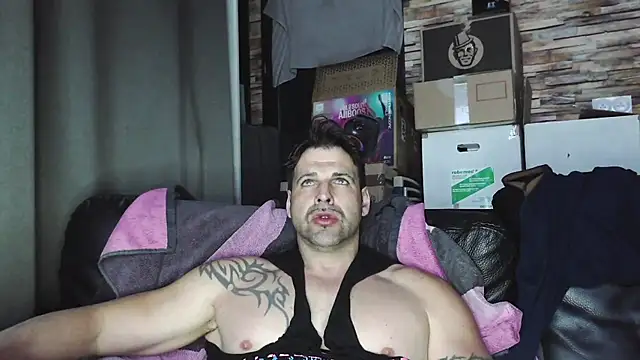 XxBigboybandxX online show from 26, 3, 2026